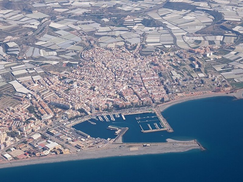 Imagen de Adra - Ciudad con cartelera teatral