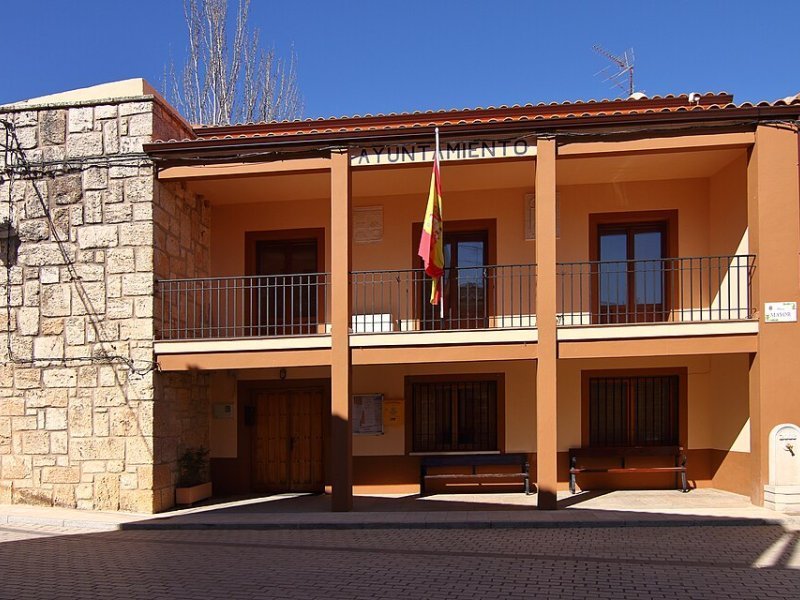 Imagen de Alarilla - Ciudad con cartelera teatral