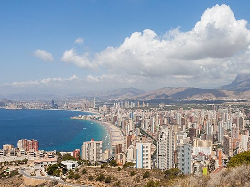 Imagen de BENIDORM, ALICANTE - Ciudad con cartelera teatral