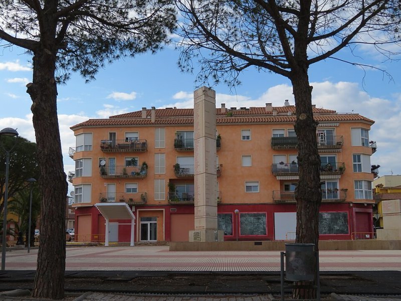 Imagen de Camarles - Ciudad con cartelera teatral