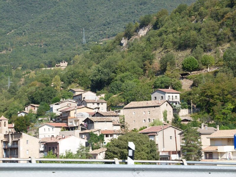 Imagen de Cercs - Ciudad con cartelera teatral