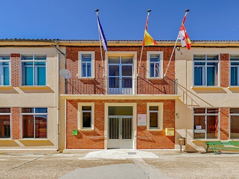 Imagen de Pinilla Trasmonte - Ciudad con cartelera teatral