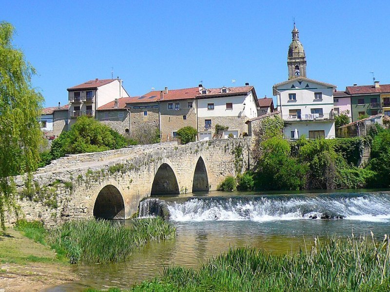 Imagen de Puebla de Arganzón, La - Ciudad con cartelera teatral