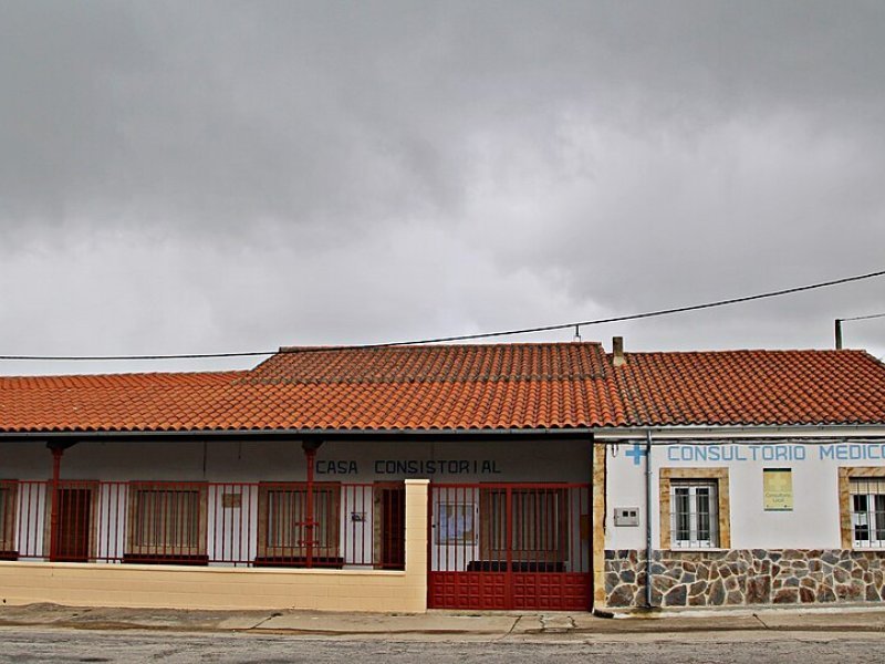 Imagen de Sando - Ciudad con cartelera teatral