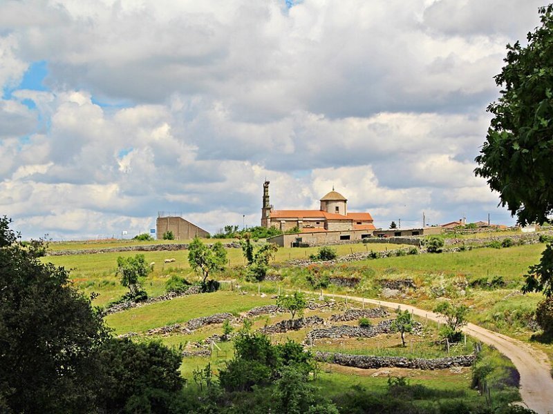 Imagen de Santa María de Sando - Ciudad con cartelera teatral