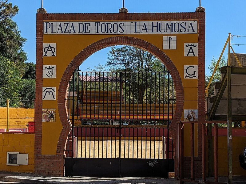 Imagen de Santos de la Humosa, Los - Ciudad con cartelera teatral