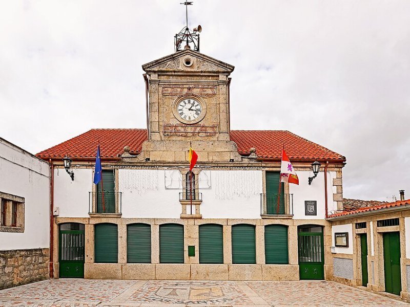 Imagen de Santos, Los - Ciudad con cartelera teatral