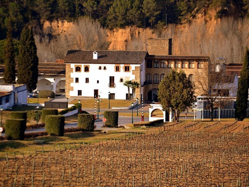 Imagen de Torrelavit - Ciudad con cartelera teatral