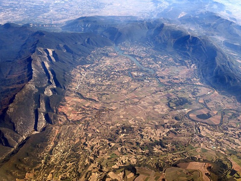 Imagen de Valle de Tobalina - Ciudad con cartelera teatral