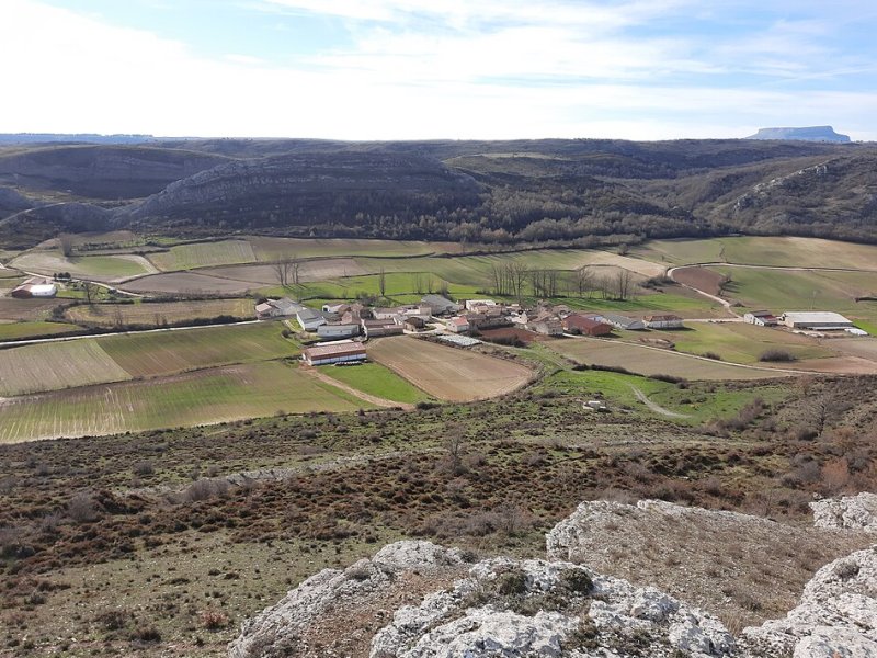 Imagen de Valle de Valdelucio - Ciudad con cartelera teatral