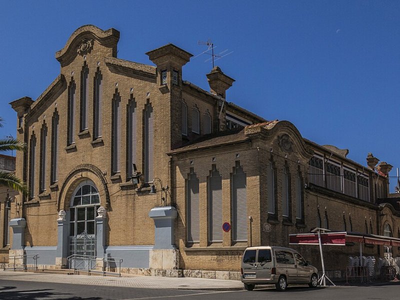 Imagen de Villanueva de Castellón - Ciudad con cartelera teatral