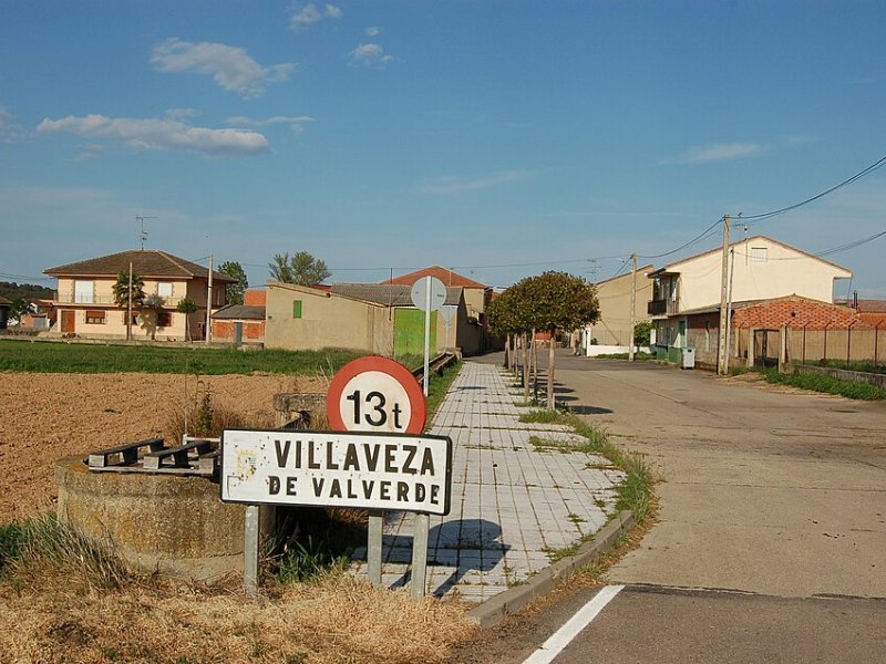 Imagen de Villaveza de Valverde - Ciudad con cartelera teatral