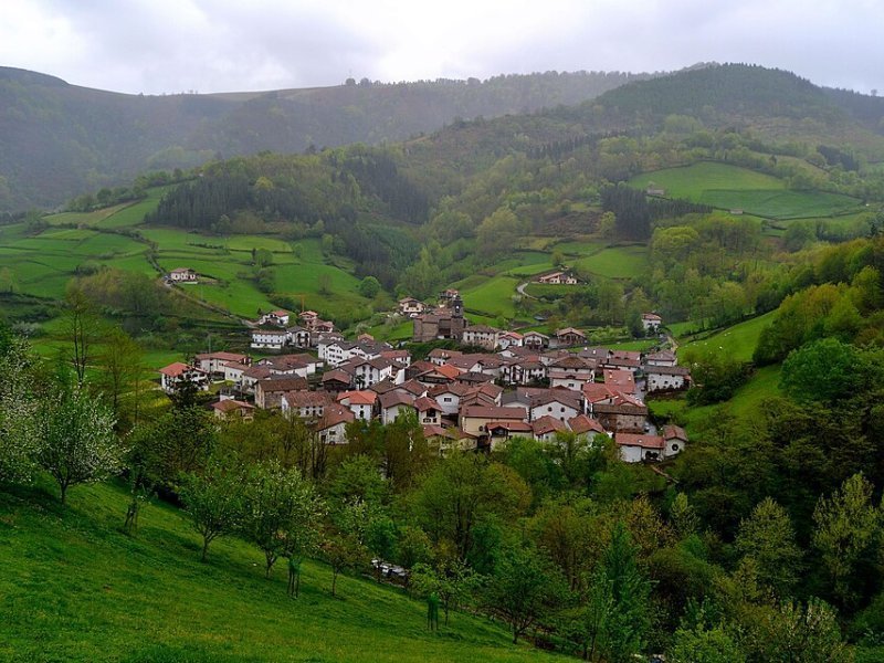 Imagen de Zubieta - Ciudad con cartelera teatral