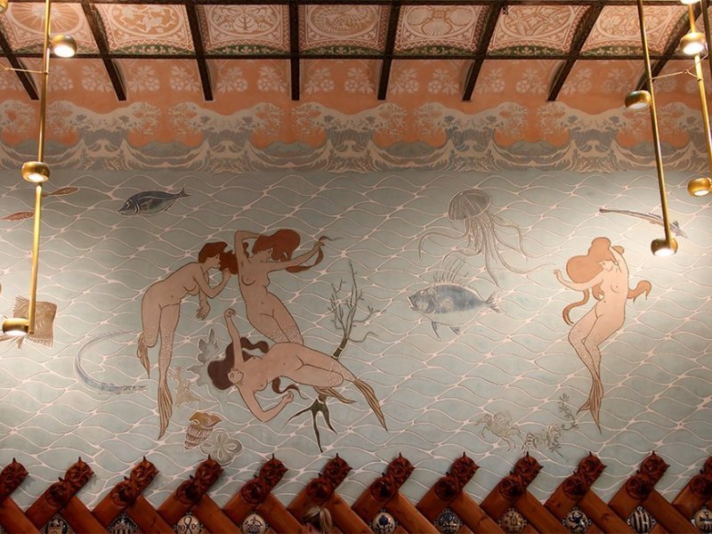 Vista principal del teatro Sala Upload ubicado en Barcelona. Espacio cultural para eventos y espectáculos