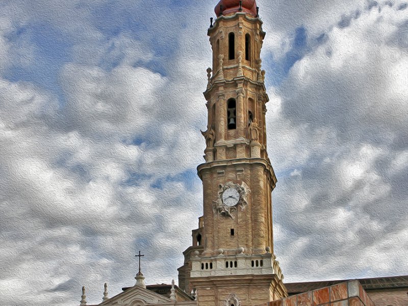 Vista principal del teatro Sala López ubicado en Zaragoza. Espacio cultural para eventos y espectáculos