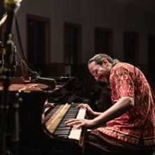 Lluís Coloma & His musical troupe