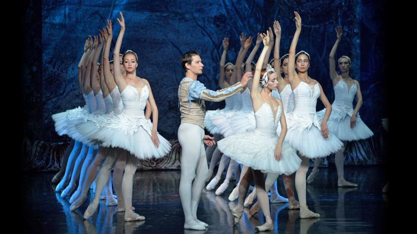 'El lago de los cisnes' del Ballet imperial ruso esta navidad en el Teatro de la Luz Philips Gran Vía