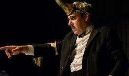 ‘Terrenal’, pequeño misterio ácrata, religión e ideologías